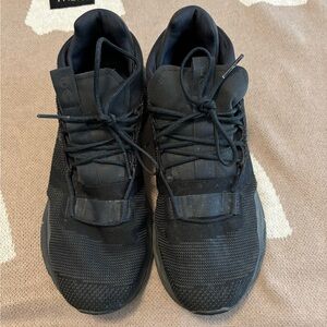 On Cloud Running Men's Black Athletic Shoes